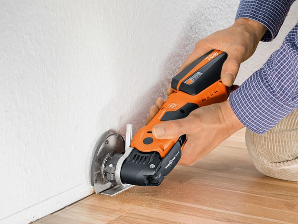 Аккумуляторный инструмент MULTIMASTER AMM 700 Max Select (71293462000)