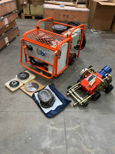 Гидравлический взрывобезопасный труборез XJQG-1